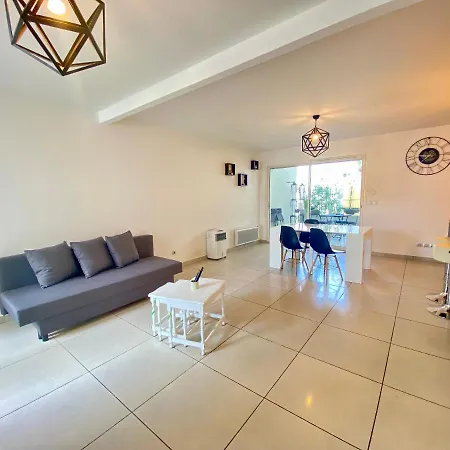 Maria By Scls Locations Apartment