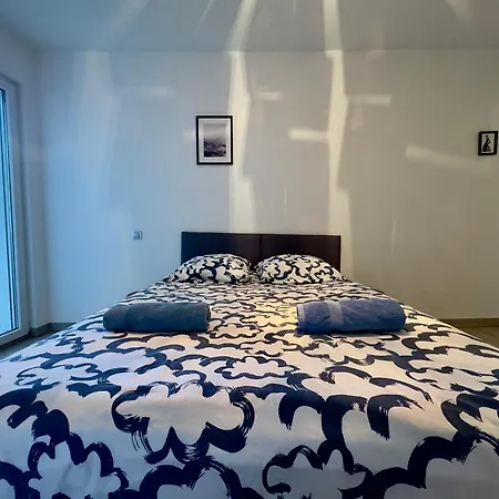 Maria By Scls Locations 칸느